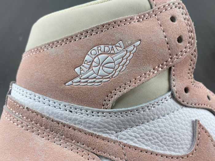 AIR JORDAN 1 RETRO HIGH OG 