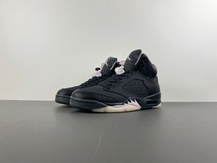 PSG x Air Jordan 5 “Off Noir” HQ3004-001