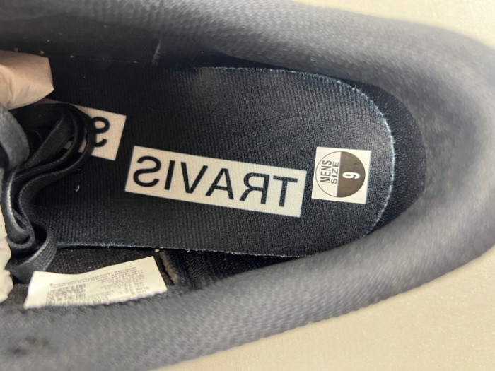 Travis Scott x Air Jordan 1 Low DM7866-061