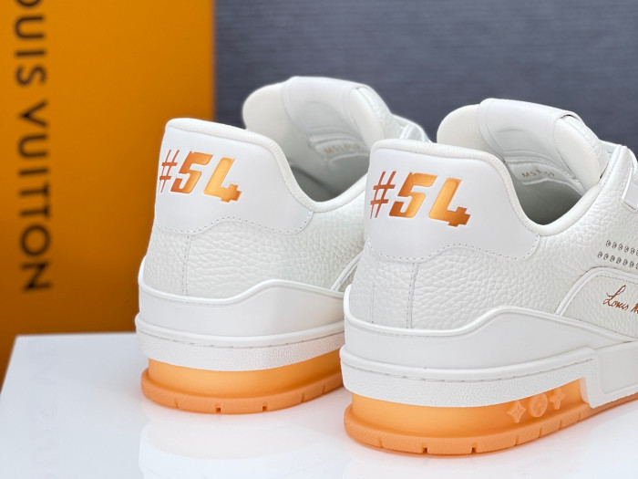 l0vis Vvtt0n lv trainer l&v-252