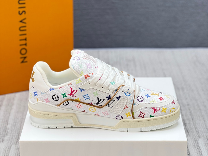 l0vis Vvtt0n lv trainer l&v-261