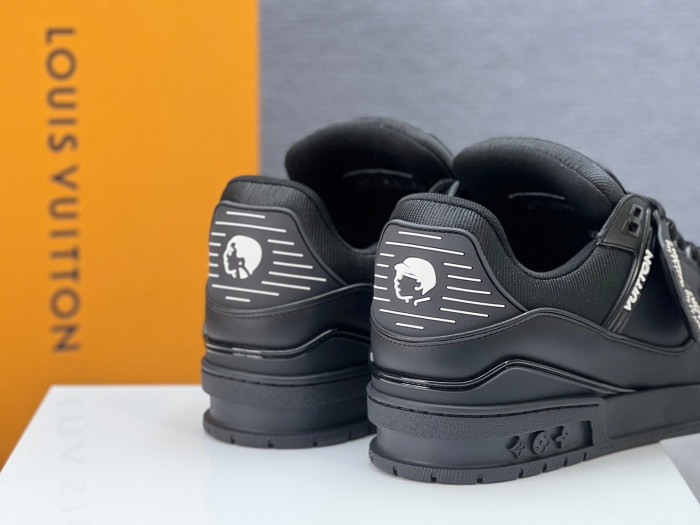 l0vis Vvtt0n lv trainer l&v-262